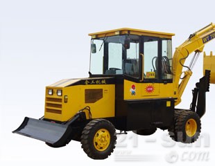 全工机械WT-700轮式挖掘机
