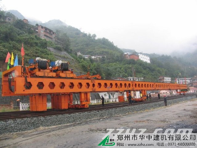 华中建机HZQ公铁两用架桥机架桥机
