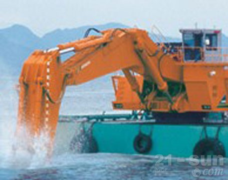 日立EX5600-6船上挖掘机