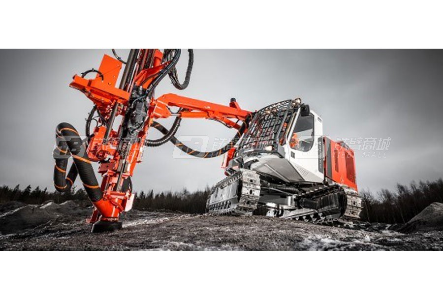 山特维克Ranger DX700露天顶锤钻机
